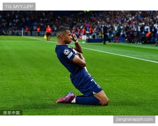 内马尔与姆巴佩射门效率分化及前置驱动趋势