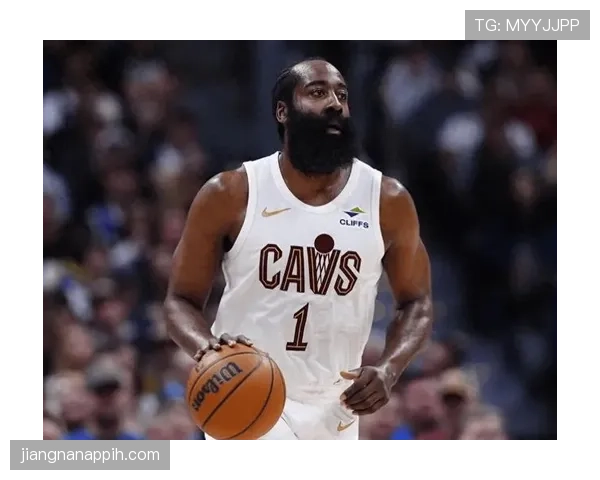 哈登挡拆效率提升，场均30+得分领先上赛季