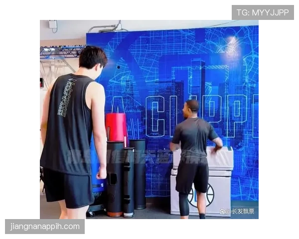 杨瀚森高位挡拆终结改变，自身内线效率明显提升