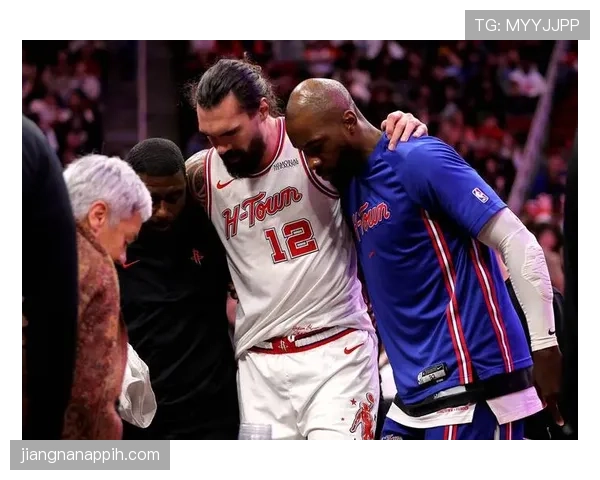 申京挡拆掩护提升进攻效率 拉开内线与乔尔·恩比德差距